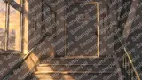 屋上へと続く施錠された重い鉄扉